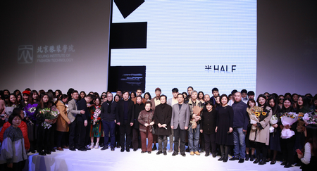 nEO_IMG_合影.jpg