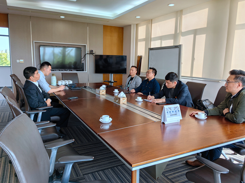 交流座谈会.jpg