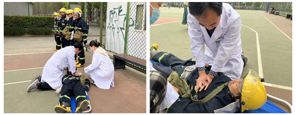 8医疗组救护伤员.jpg