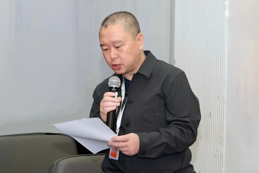 曹修.jpg